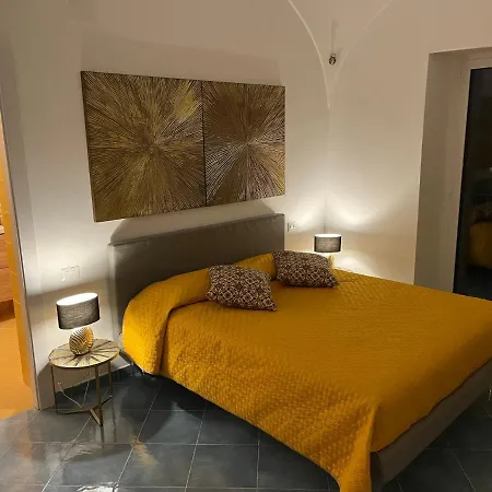 Punta Lingua Relais - 3 Port View Bed and Breakfast