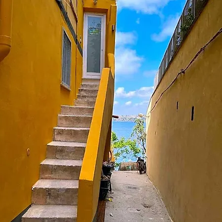 Punta Lingua Relais - 3 Port View Couette-café Procida